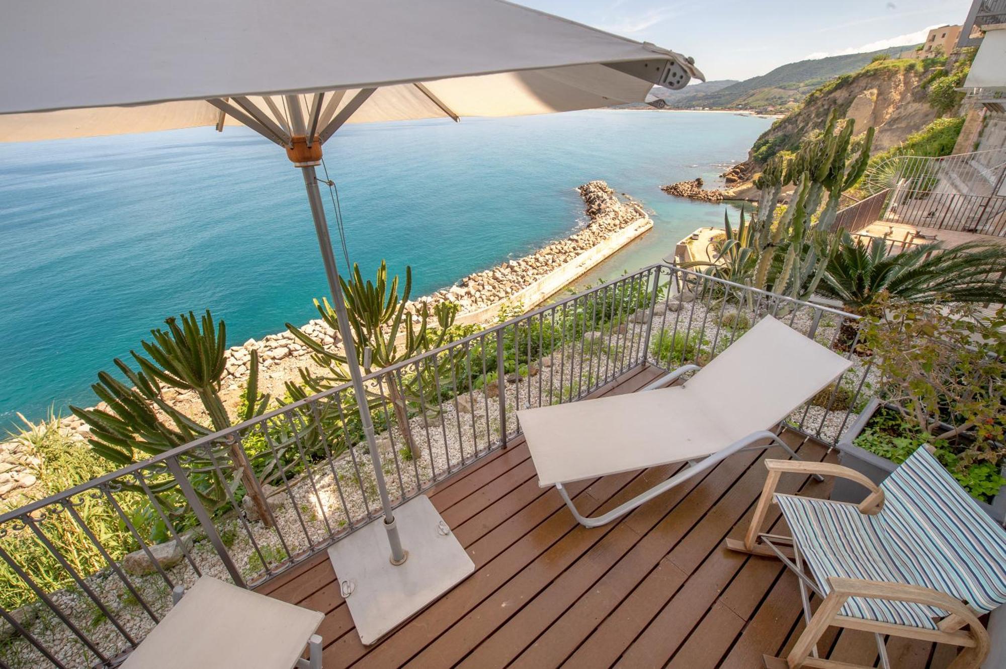 Piccolo Grand Hotel Pizzo  Exteriör bild